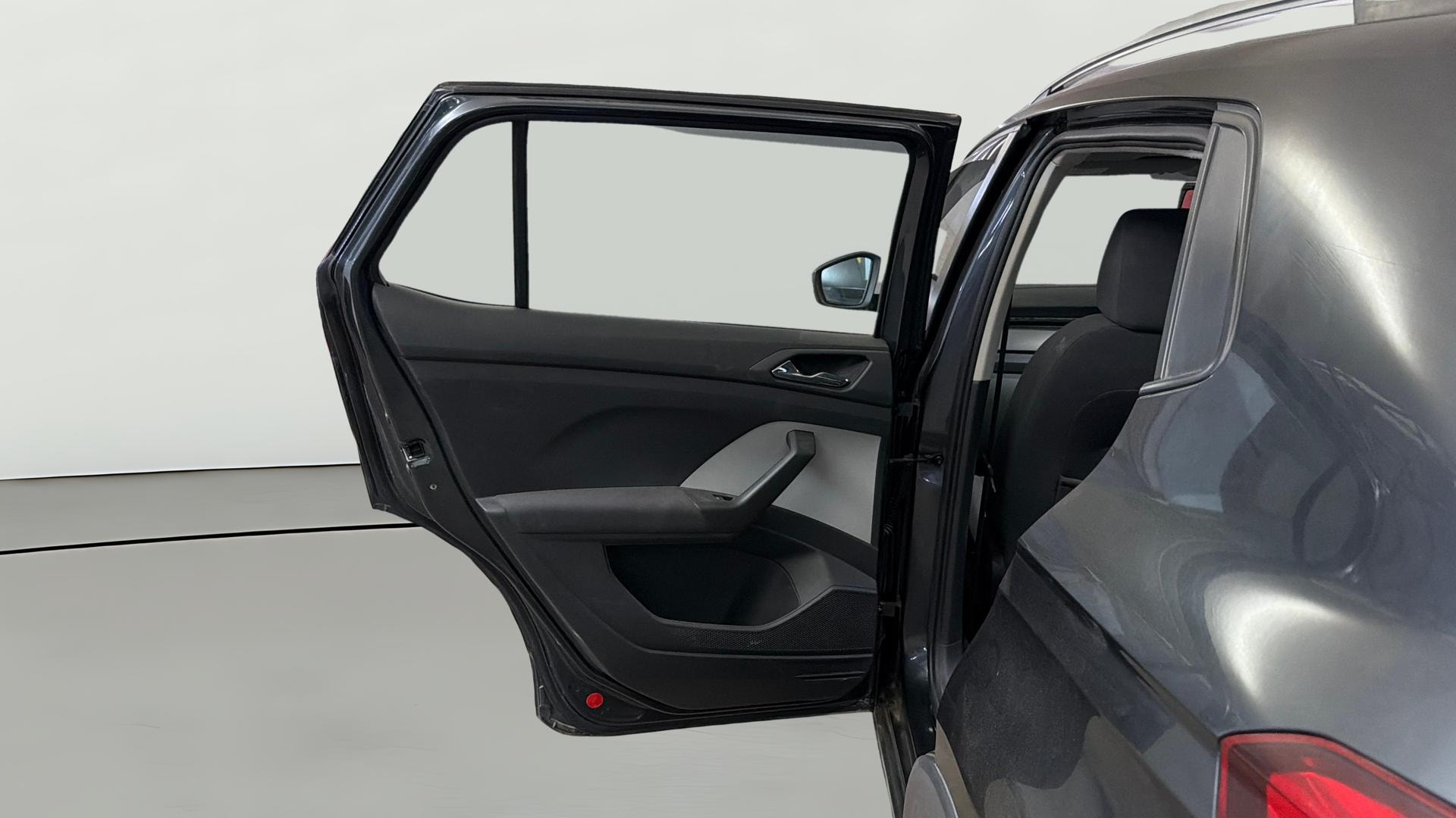 View 2022 Skoda Kushaq Ambition 1.0 TSI MT Image 23 Used 2022 Skoda Kushaq Ambition 1.0 TSI MT Image 23