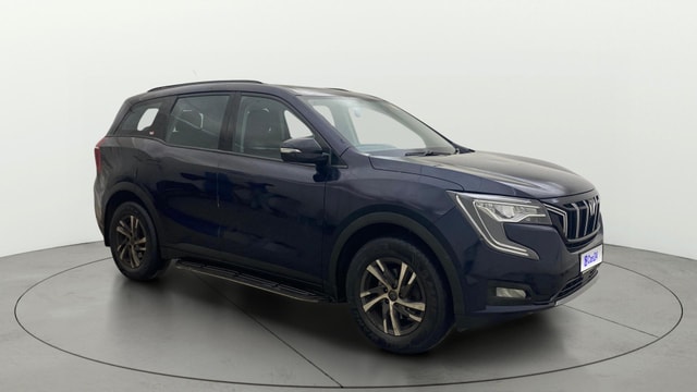 View Mahindra XUV700 Image 38 Used Mahindra XUV700 Image 38