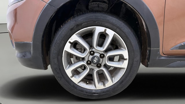 View Hyundai i20 Active Image 34 Used Hyundai i20 Active Image 34