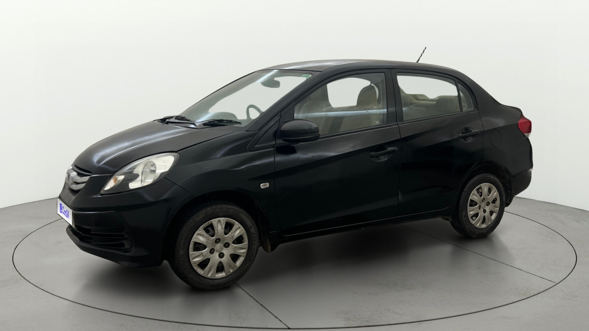 View 2013 Honda Amaze E MT Petrol BS IV Image 34 Used 2013 Honda Amaze E MT Petrol BS IV Image 34