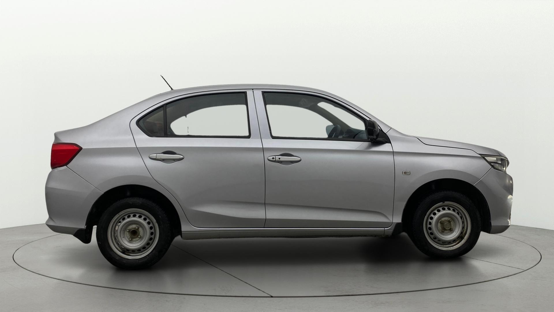 View 2021 Honda Amaze E MT Petrol BS IV Image 8 Used 2021 Honda Amaze E MT Petrol BS IV Image 8