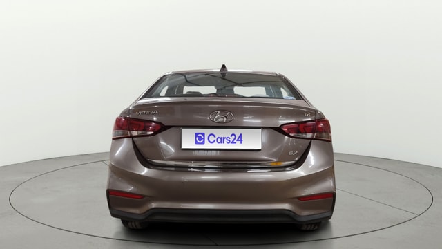 View Hyundai Verna Image 40 Used Hyundai Verna Image 40
