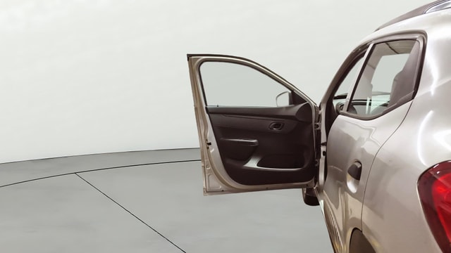 View Renault Kwid Image 30 Used Renault Kwid Image 30