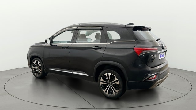 View MG Hector Plus Image 2 Used MG Hector Plus Image 2