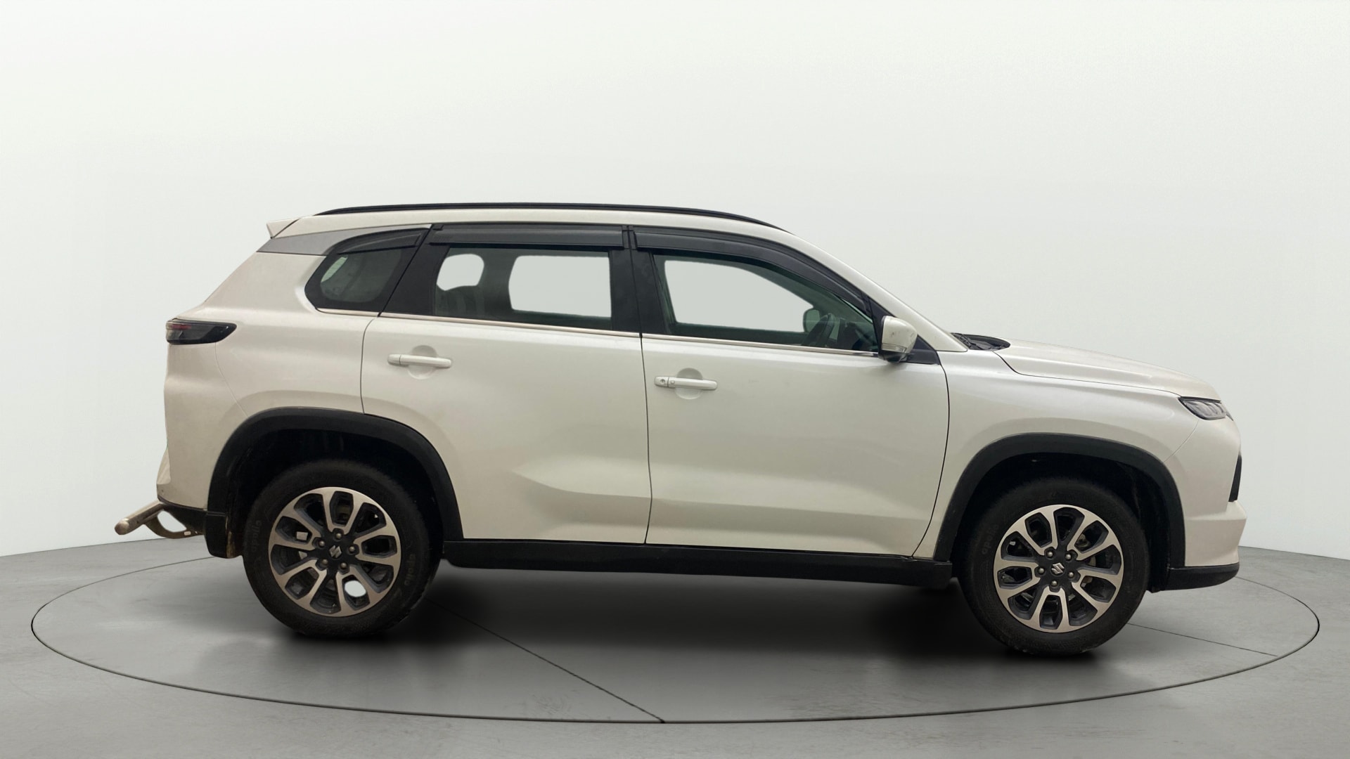 View 2023 Maruti Suzuki 1000 Base Variant Image 28 Used 2023 Maruti Suzuki 1000 Base Variant Image 28