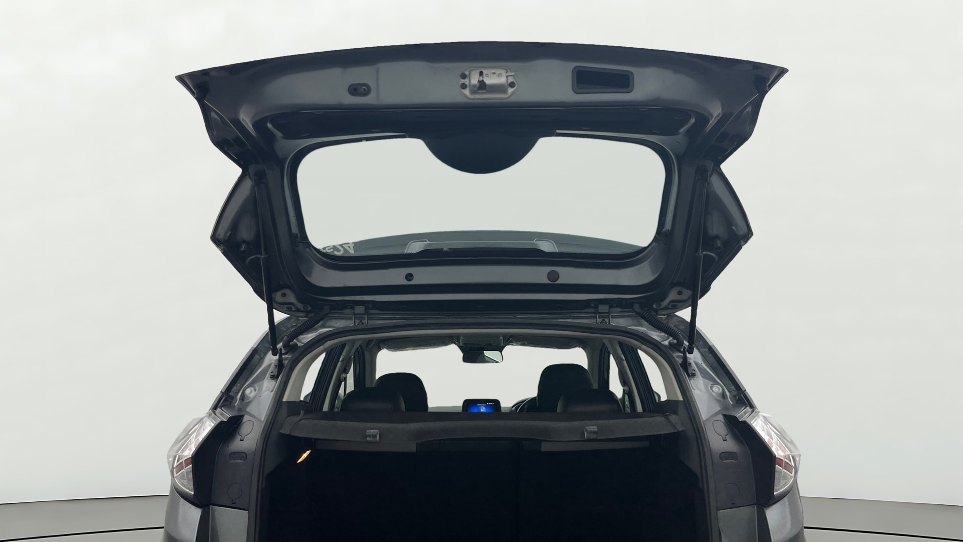 View 2021 Tata Nexon Revotron XE Image 32 Used 2021 Tata Nexon Revotron XE Image 32