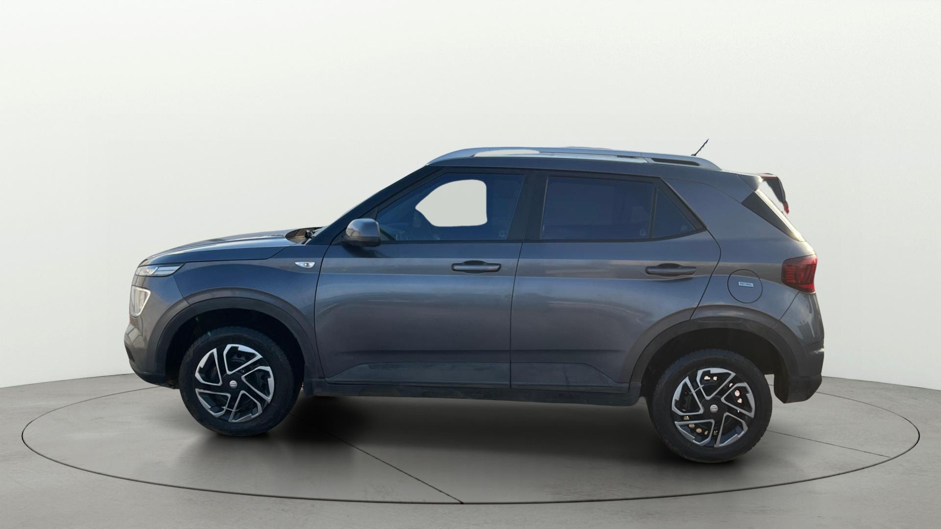 View 2019 Hyundai Venue S 1.0 Petrol AT Image 5 Used 2019 Hyundai Venue S 1.0 Petrol AT Image 5