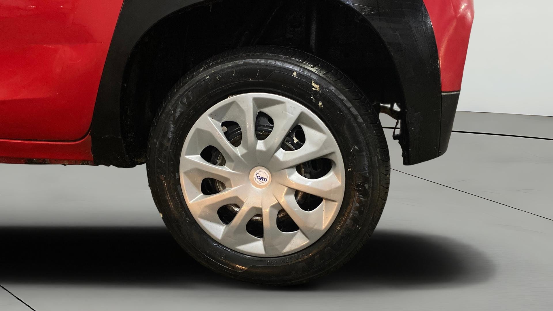 View 2019 Mahindra KUV100 K2 Petrol BS IV Image 11 Used 2019 Mahindra KUV100 K2 Petrol BS IV Image 11