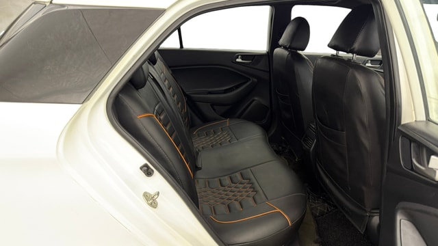 View Hyundai i20 Active Image 29 Used Hyundai i20 Active Image 29
