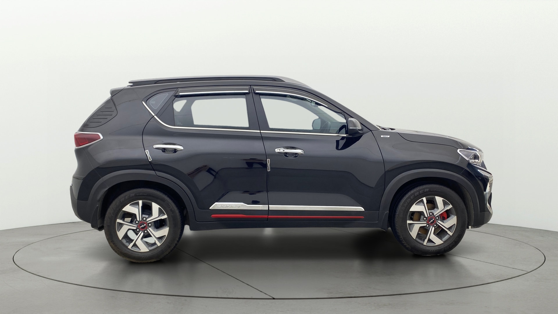 View 2022 Kia Sonet GTX Plus iMT Petrol Image 9 Used 2022 Kia Sonet GTX Plus iMT Petrol Image 9