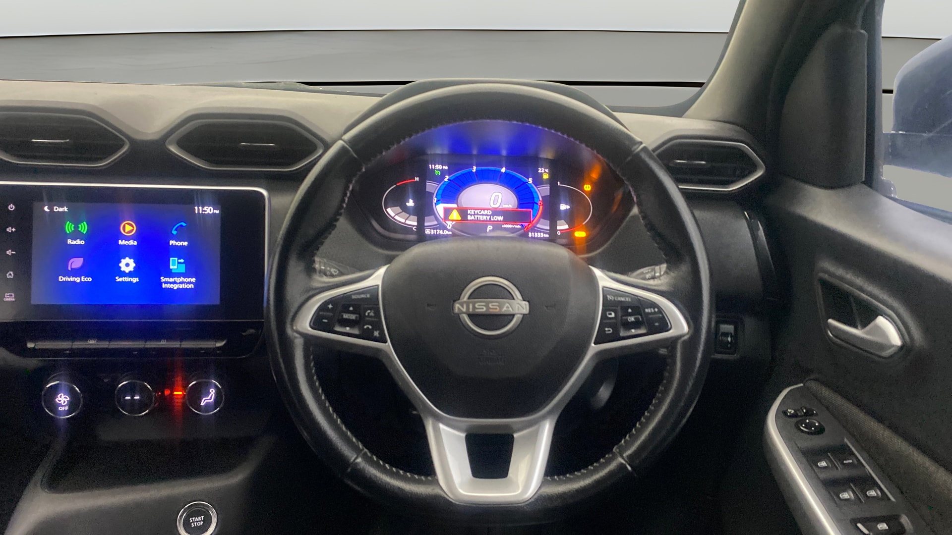 View 2022 Nissan Magnite Turbo XV Premium CVT Image 13 Used 2022 Nissan Magnite Turbo XV Premium CVT Image 13
