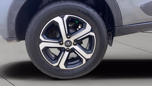 View Tata Nexon Image 24 Used Tata Nexon Image 24
