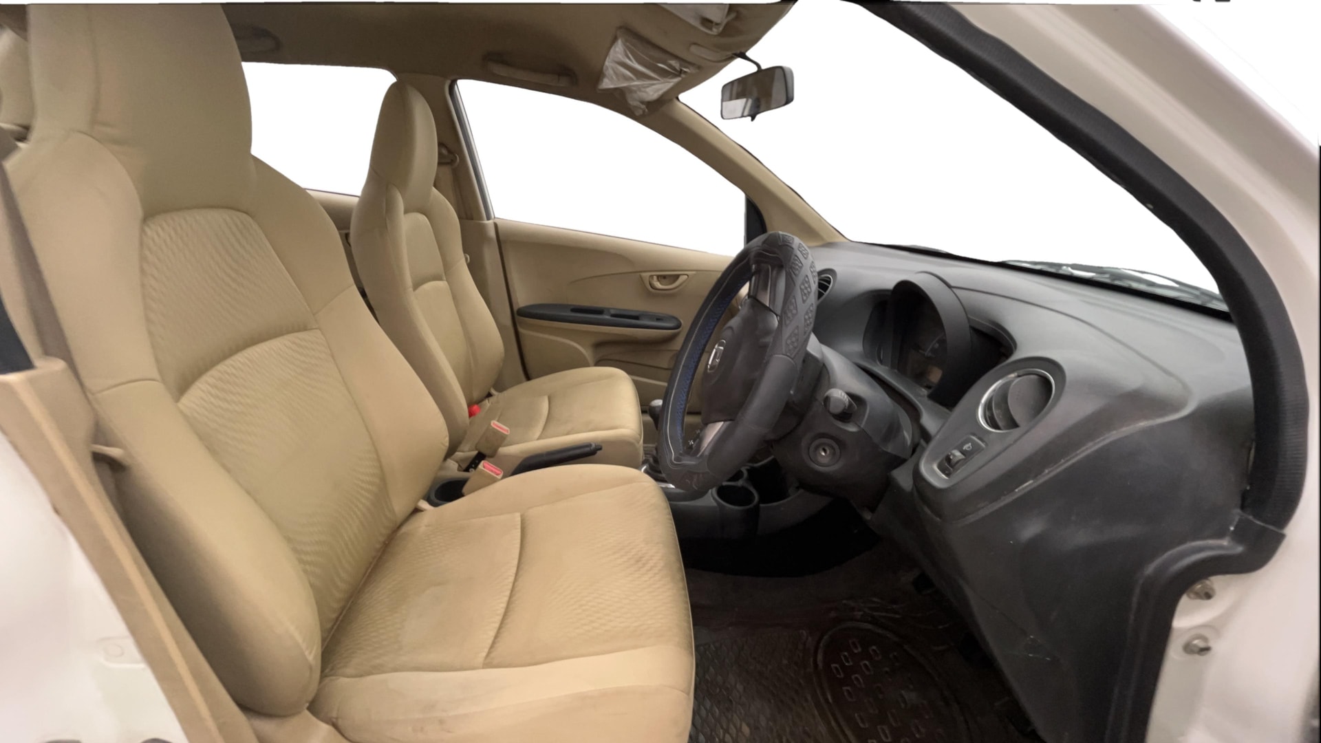 View 2015 Honda Amaze E MT Petrol BS IV Image 25 Used 2015 Honda Amaze E MT Petrol BS IV Image 25