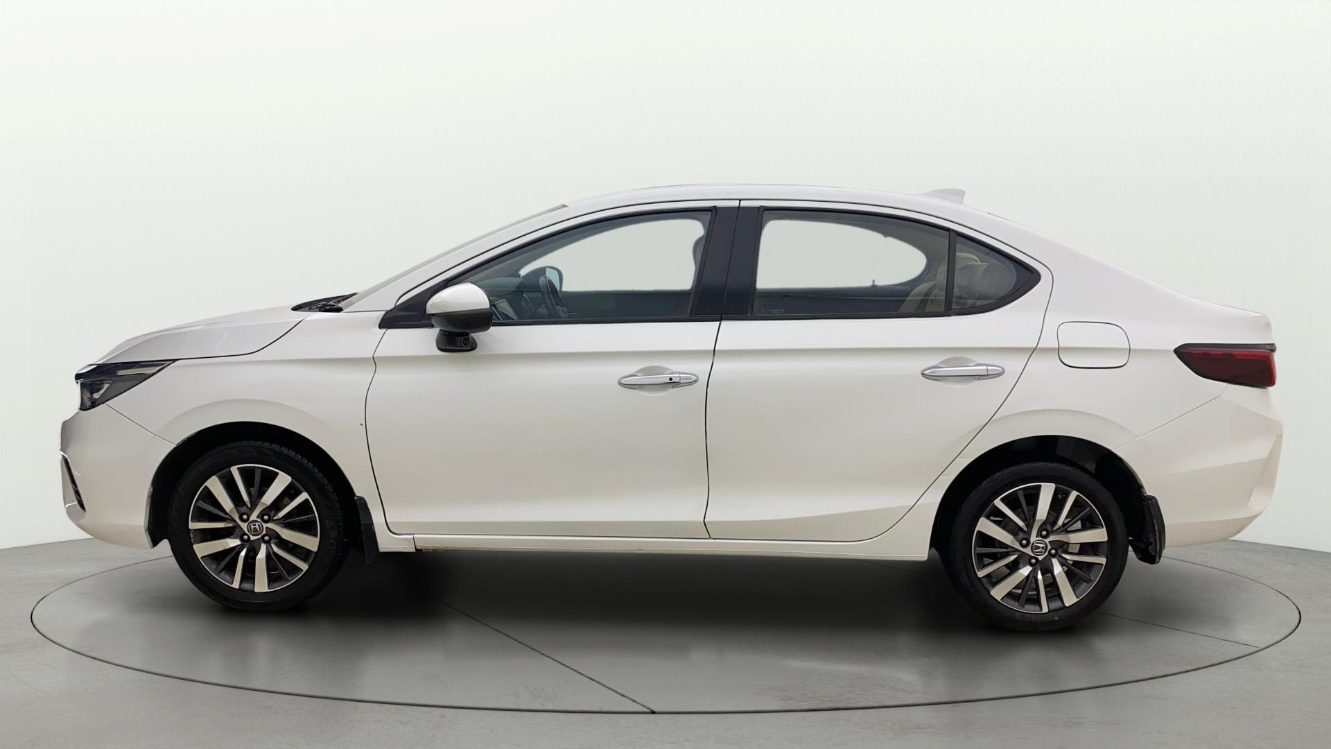 View 2021 Honda City ZX CVT Image 26 Used 2021 Honda City ZX CVT Image 26