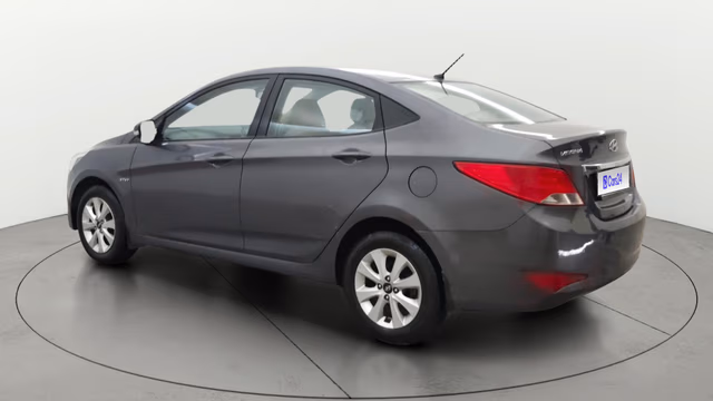 View Hyundai Verna Image 2 Used Hyundai Verna Image 2