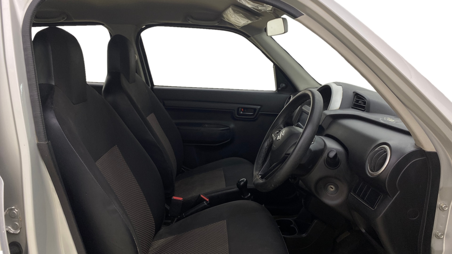 View 2020 Maruti Suzuki 1000 Base Variant Image 25 Used 2020 Maruti Suzuki 1000 Base Variant Image 25