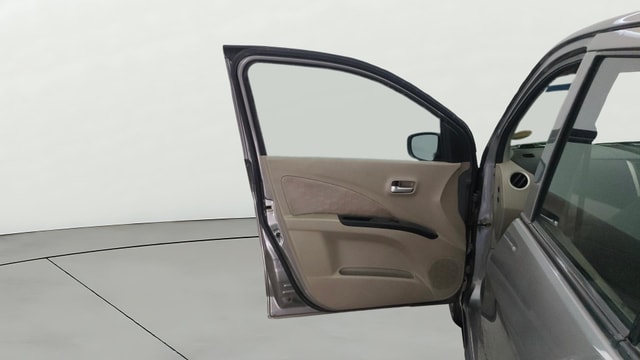 View Maruti Suzuki 1000 Image 30 Used Maruti Suzuki 1000 Image 30