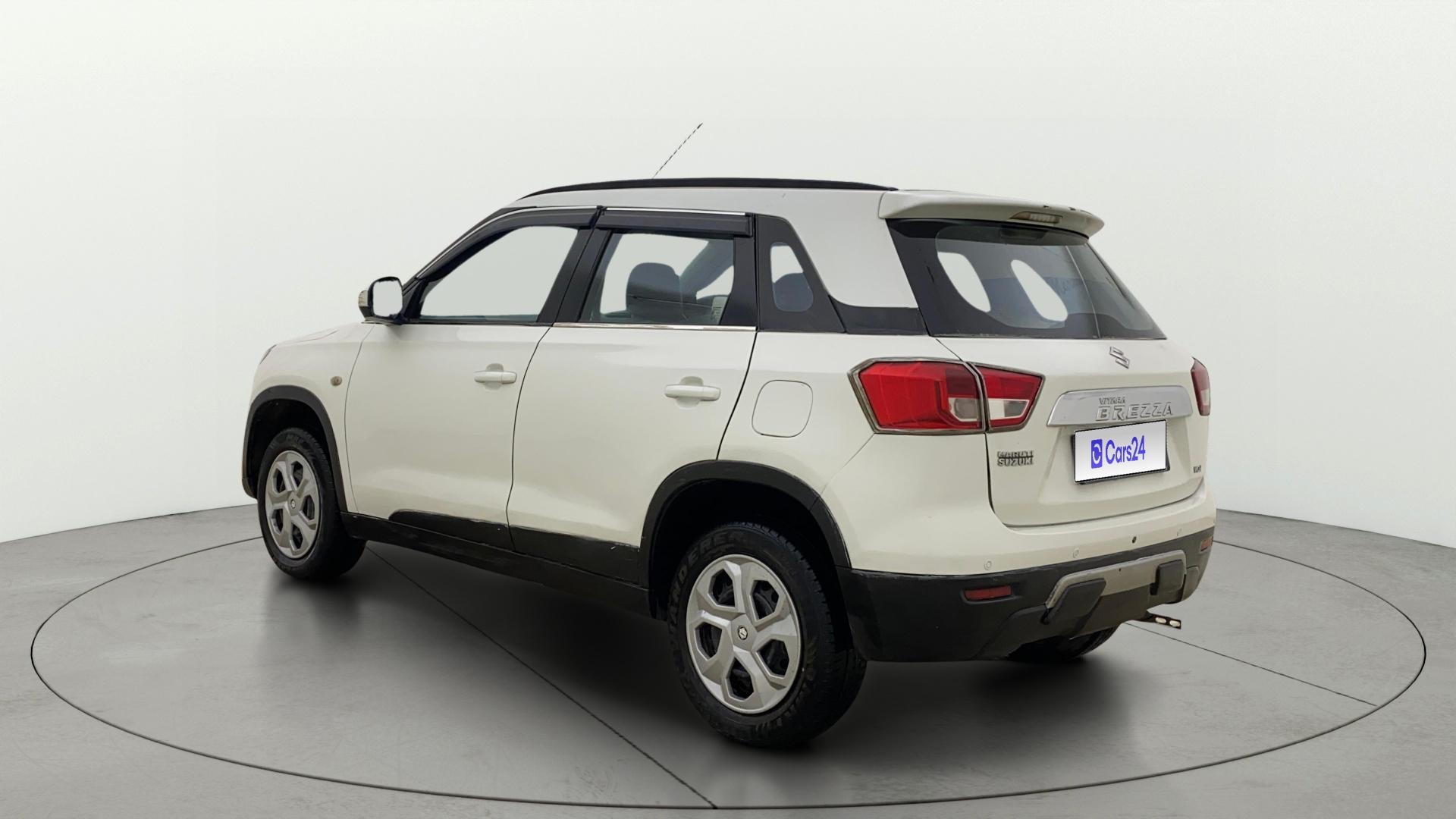 View 2018 Maruti Suzuki 1000 Base Variant Image 2 Used 2018 Maruti Suzuki 1000 Base Variant Image 2