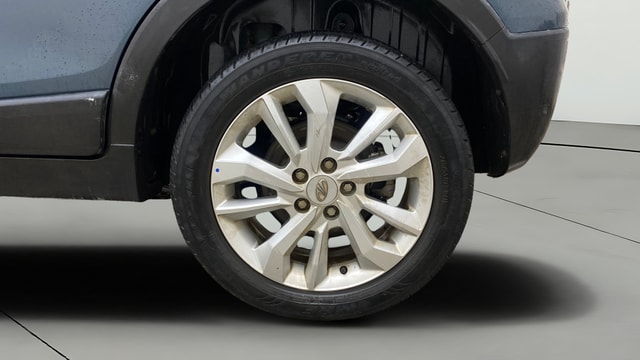 View Mahindra XUV300 Image 11 Used Mahindra XUV300 Image 11