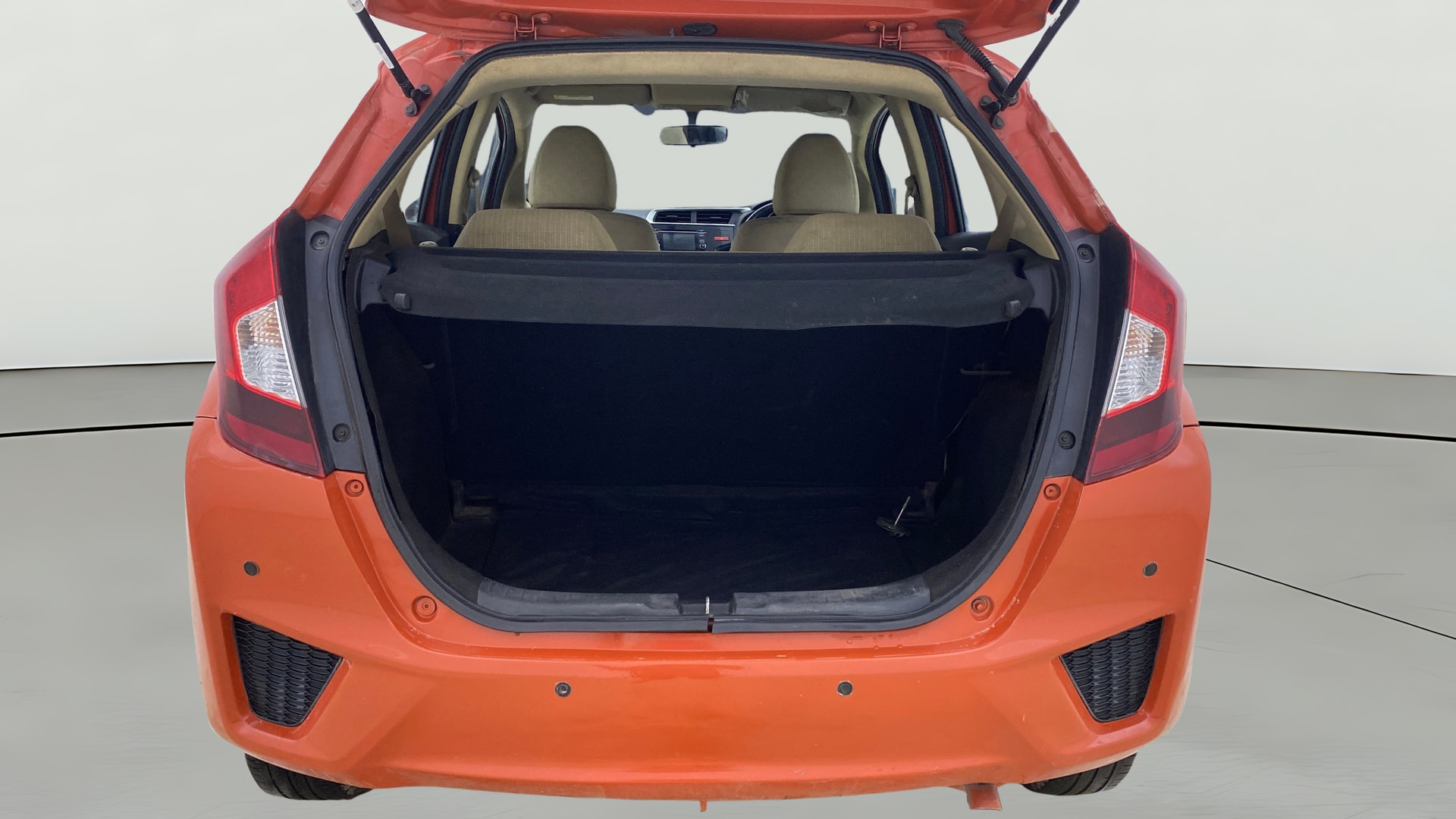 View 2015 Honda Jazz E MT Diesel Image 37 Used 2015 Honda Jazz E MT Diesel Image 37