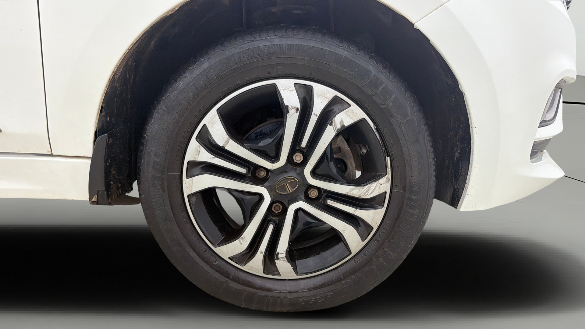 Used 2022 Tata Tiago Used 2022 Tata Tiago