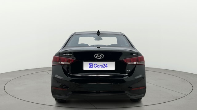 View Hyundai Verna Image 40 Used Hyundai Verna Image 40