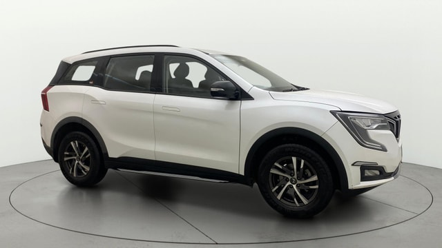View Mahindra XUV700 Image 21 Used Mahindra XUV700 Image 21