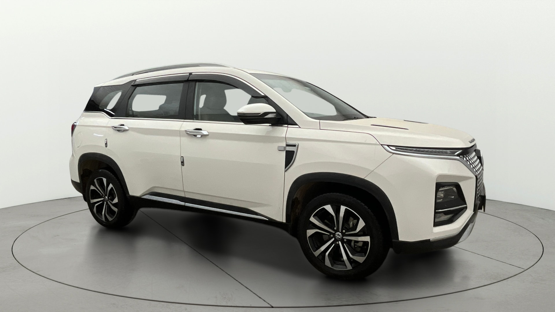 View 2023 MG Hector Sharp Hybrid BS IV Image 14 Used 2023 MG Hector Sharp Hybrid BS IV Image 14