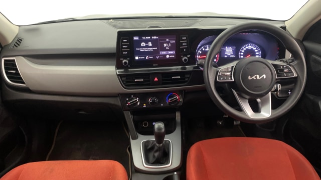 View Kia Seltos Image 15 Used Kia Seltos Image 15