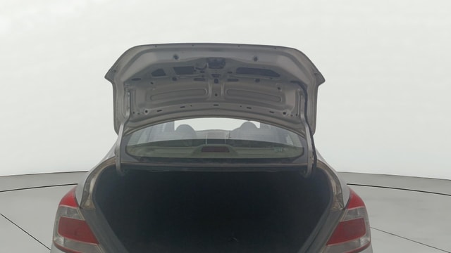 View Renault Scala Image 30 Used Renault Scala Image 30