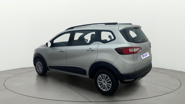 View Renault Triber Image 2 Used Renault Triber Image 2