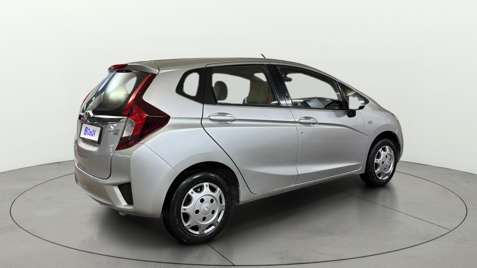 View 2016 Honda Jazz E MT Diesel Image 42 Used 2016 Honda Jazz E MT Diesel Image 42