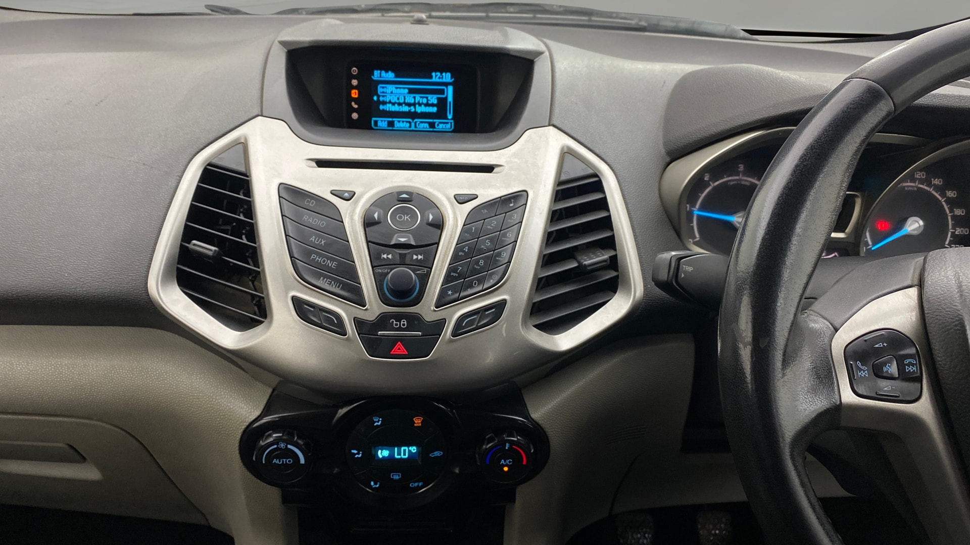 View 2014 Ford EcoSport 1.5 TDCi Diesel Ambiente BS IV Image 17 Used 2014 Ford EcoSport 1.5 TDCi Diesel Ambiente BS IV Image 17