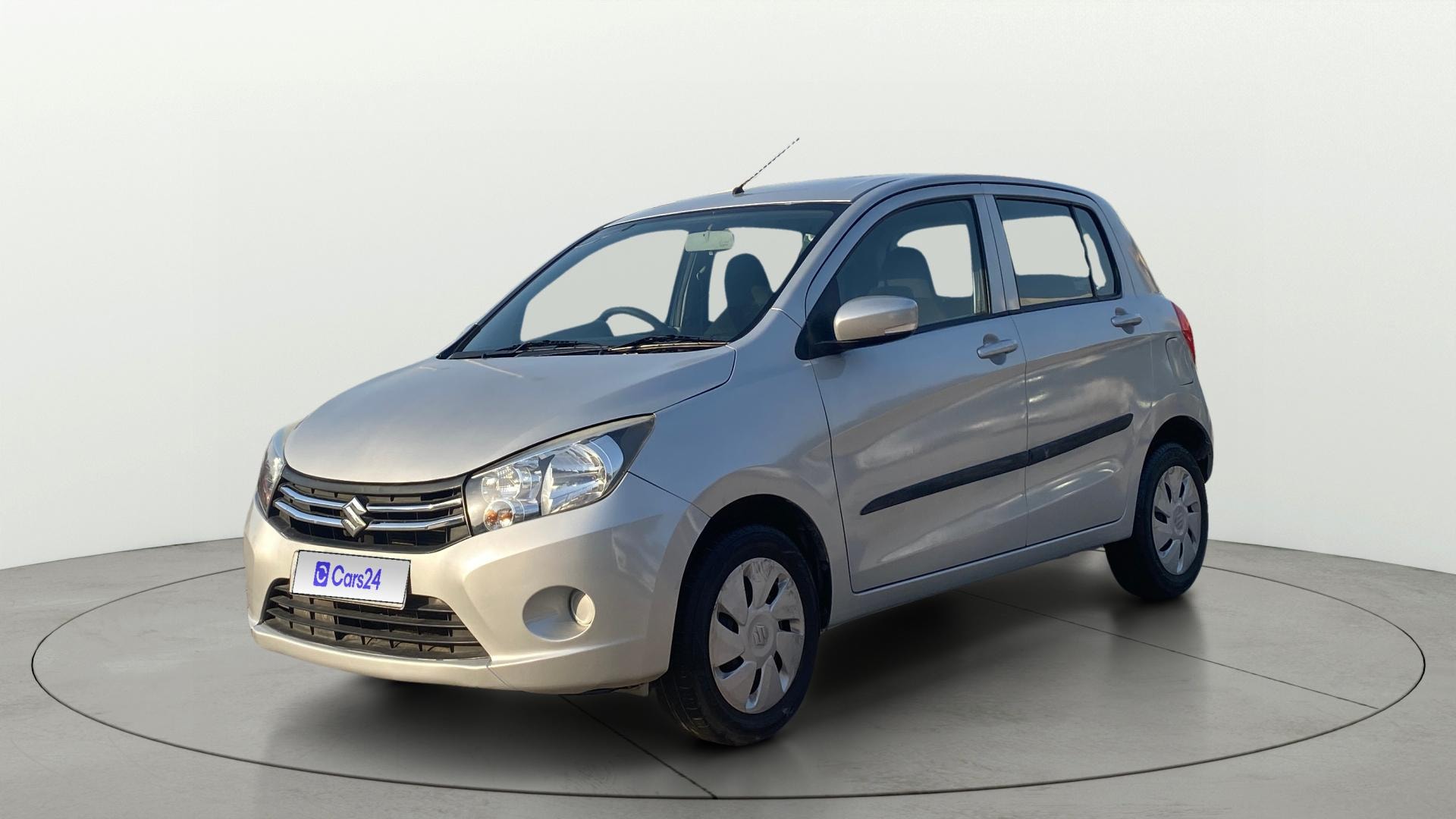 View 2015 Maruti Suzuki 1000 Base Variant Image 34 Used 2015 Maruti Suzuki 1000 Base Variant Image 34