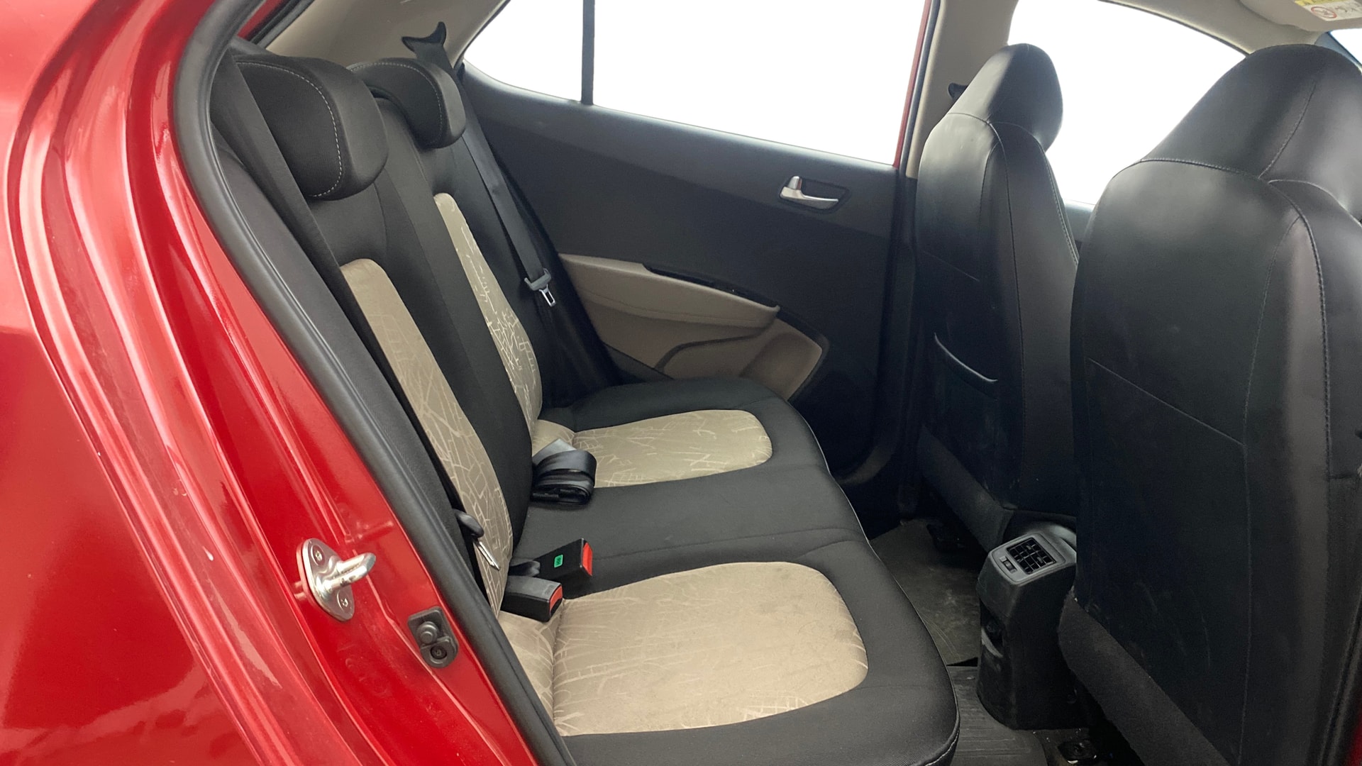 Used 2019 Hyundai Grand i10 Used 2019 Hyundai Grand i10