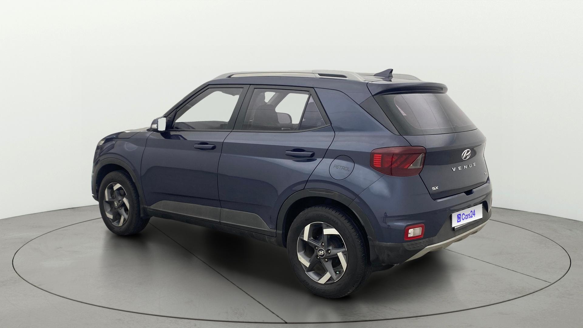 View 2020 Hyundai Venue SX 1.0 iMT Petrol Image 2 Used 2020 Hyundai Venue SX 1.0 iMT Petrol Image 2