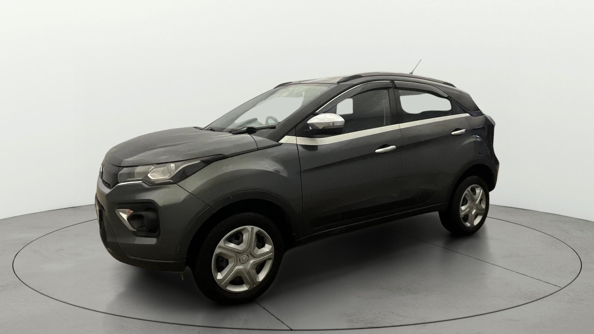 View 2020 Tata Nexon Revotron XM Image 21 Used 2020 Tata Nexon Revotron XM Image 21