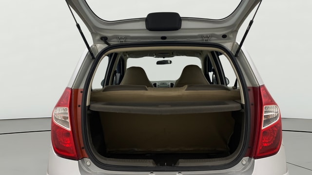 View Hyundai i10 Image 36 Used Hyundai i10 Image 36