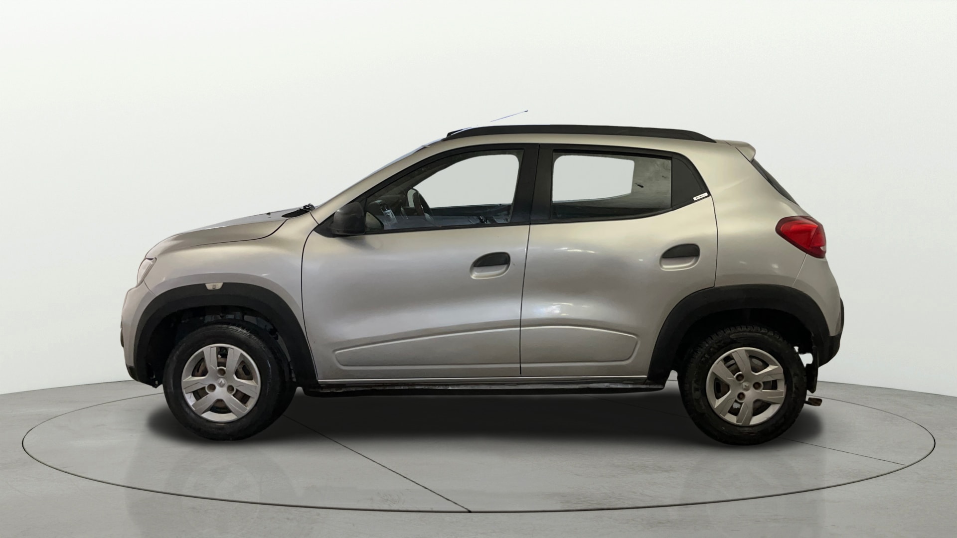 View 2018 Renault Kwid RXL Image 5 Used 2018 Renault Kwid RXL Image 5