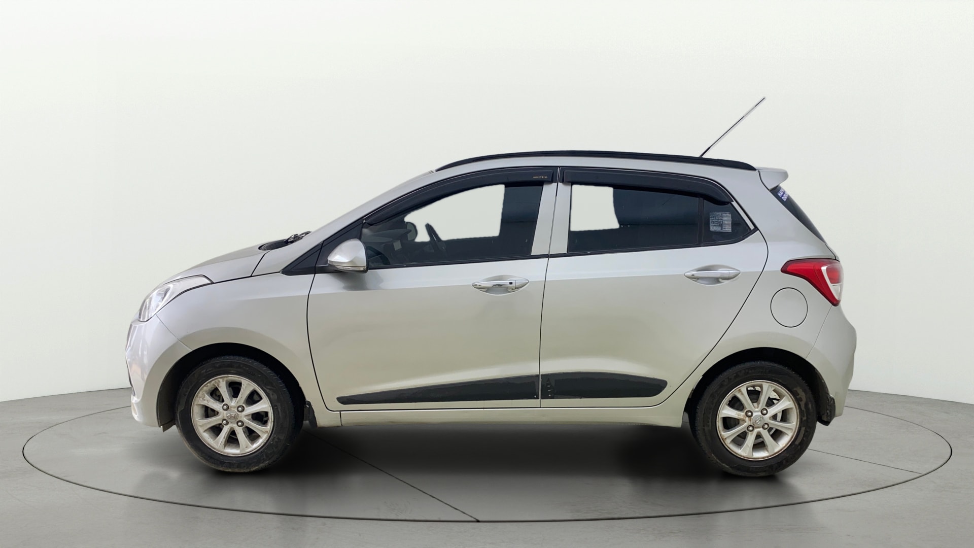 Used 2015 Hyundai Grand i10 Used 2015 Hyundai Grand i10