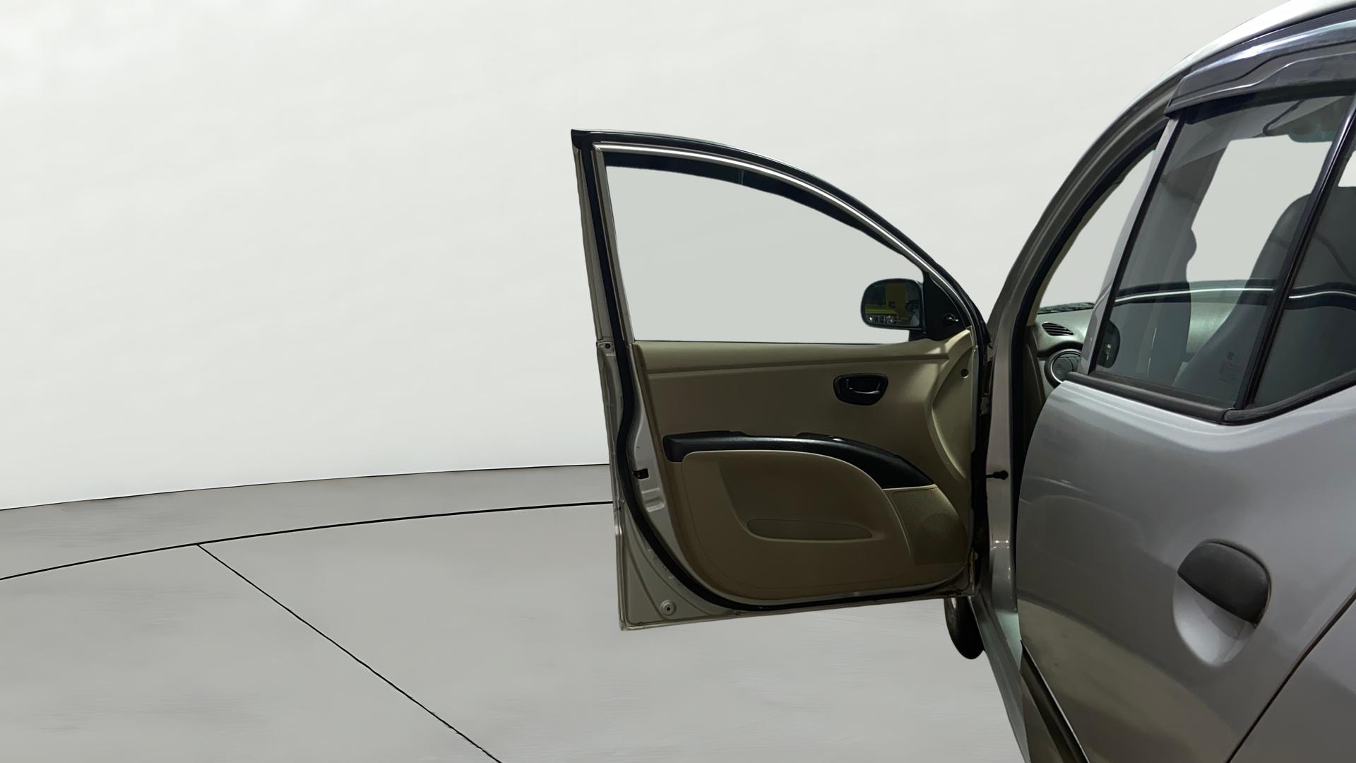 View 2014 Hyundai i10 1.1 Magna Image 30 Used 2014 Hyundai i10 1.1 Magna Image 30