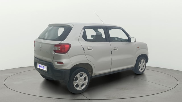 View Maruti Suzuki 1000 Image 42 Used Maruti Suzuki 1000 Image 42