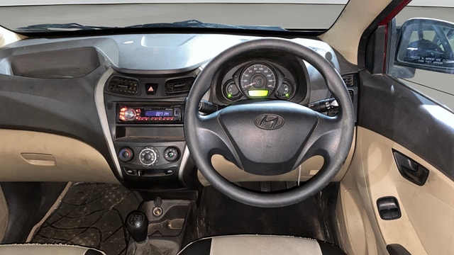 View Hyundai EON Image 20 Used Hyundai EON Image 20