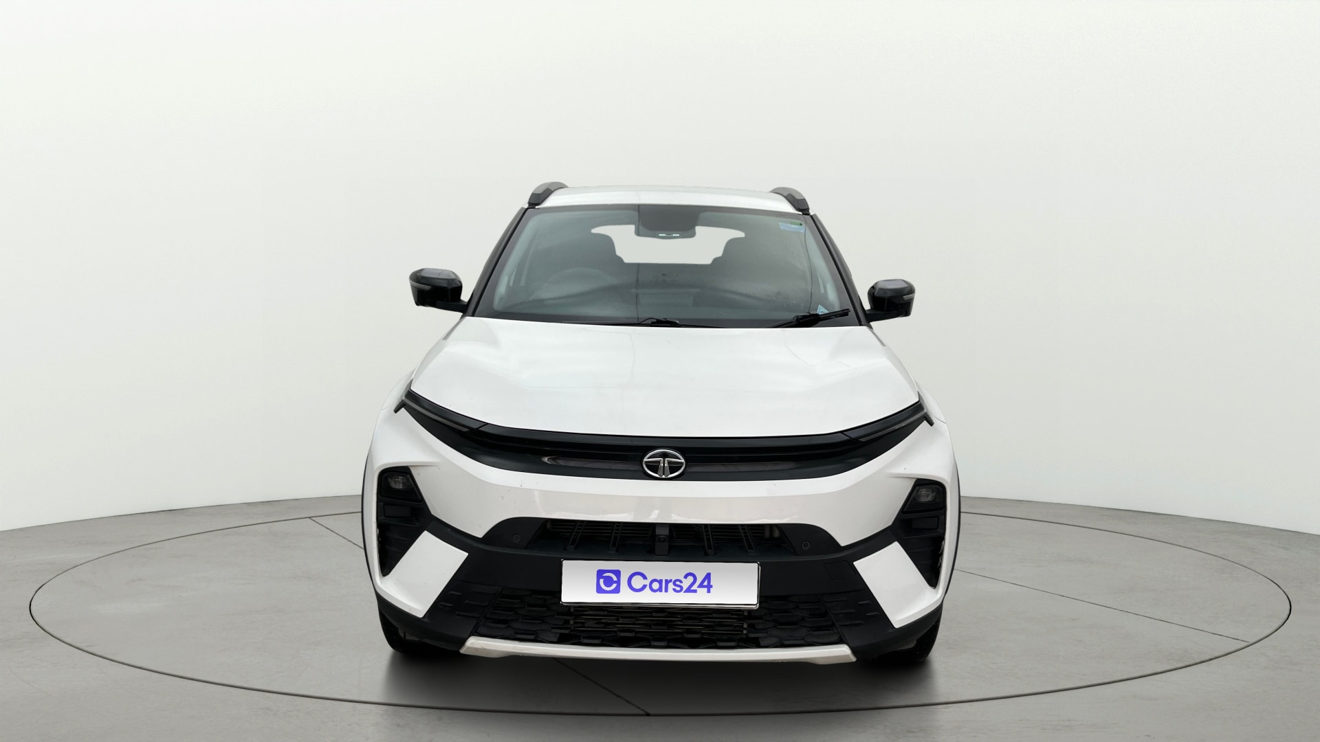 View 2023 Tata Nexon Revotron XE Image 1 Used 2023 Tata Nexon Revotron XE Image 1