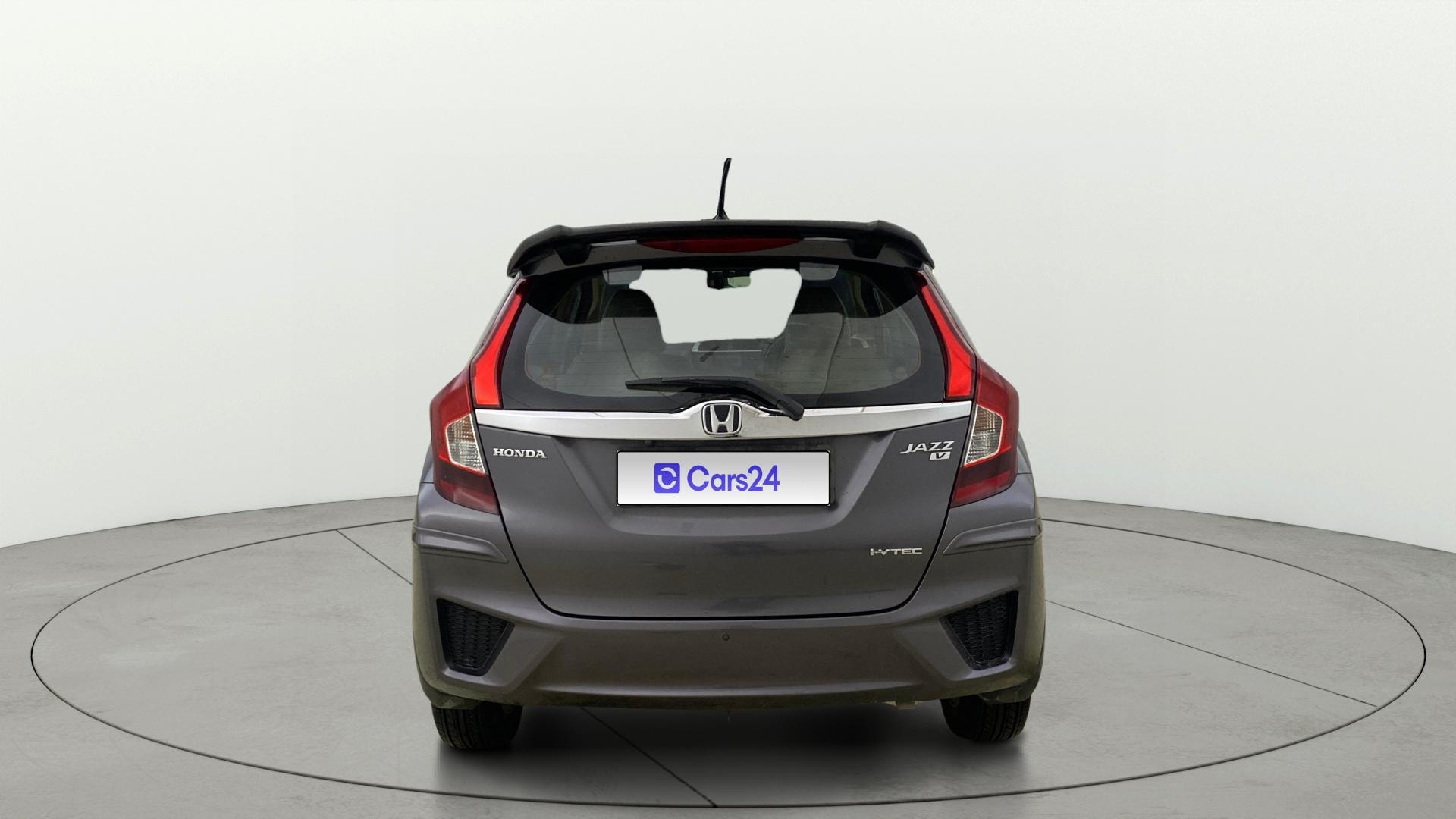 View 2017 Honda Jazz E MT Diesel Image 39 Used 2017 Honda Jazz E MT Diesel Image 39