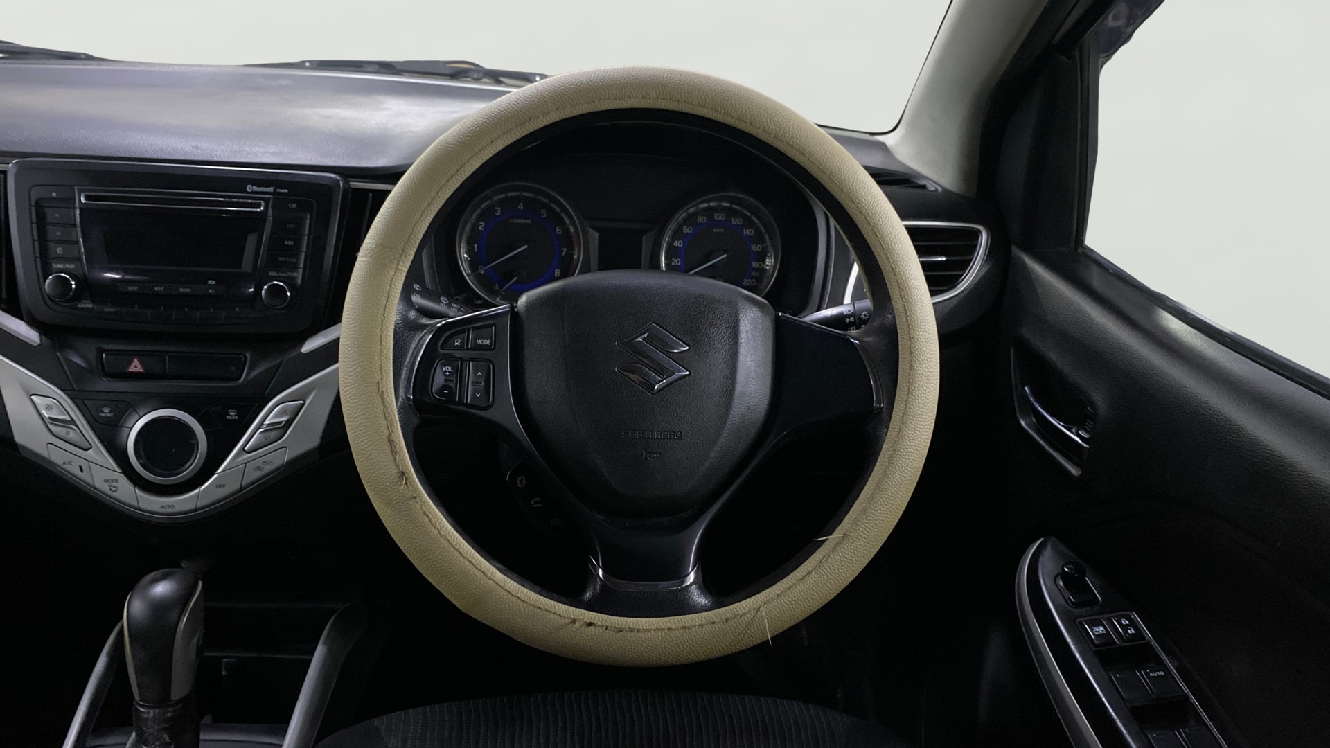 View 2018 Maruti Suzuki 1000 Base Variant Image 20 Used 2018 Maruti Suzuki 1000 Base Variant Image 20