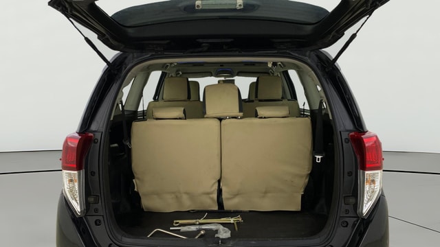 View Toyota Innova Crysta Image 39 Used Toyota Innova Crysta Image 39