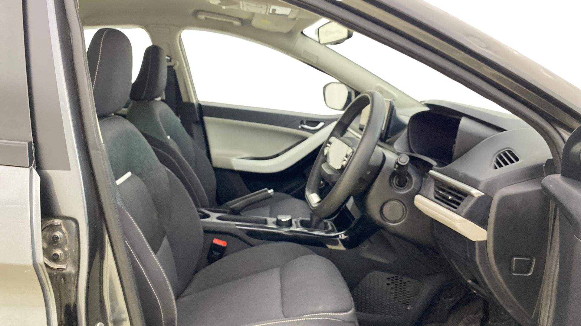 View 2023 Tata Nexon Revotron XE Image 27 Used 2023 Tata Nexon Revotron XE Image 27