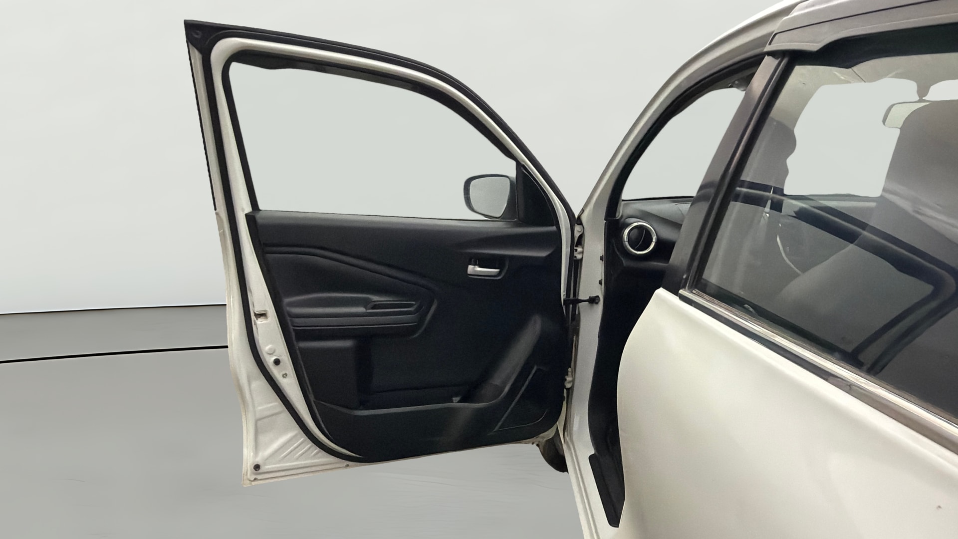 View 2023 Maruti Suzuki 1000 Base Variant Image 31 Used 2023 Maruti Suzuki 1000 Base Variant Image 31