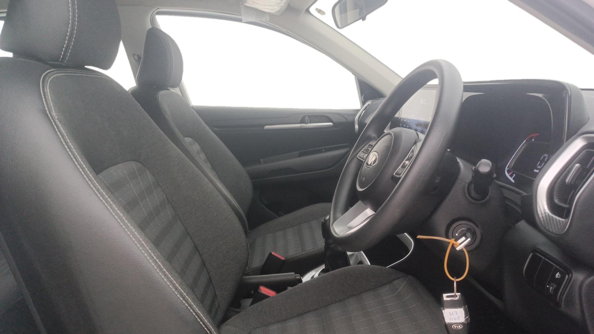 View 2021 Kia Sonet HTK Plus Petrol Image 27 Used 2021 Kia Sonet HTK Plus Petrol Image 27